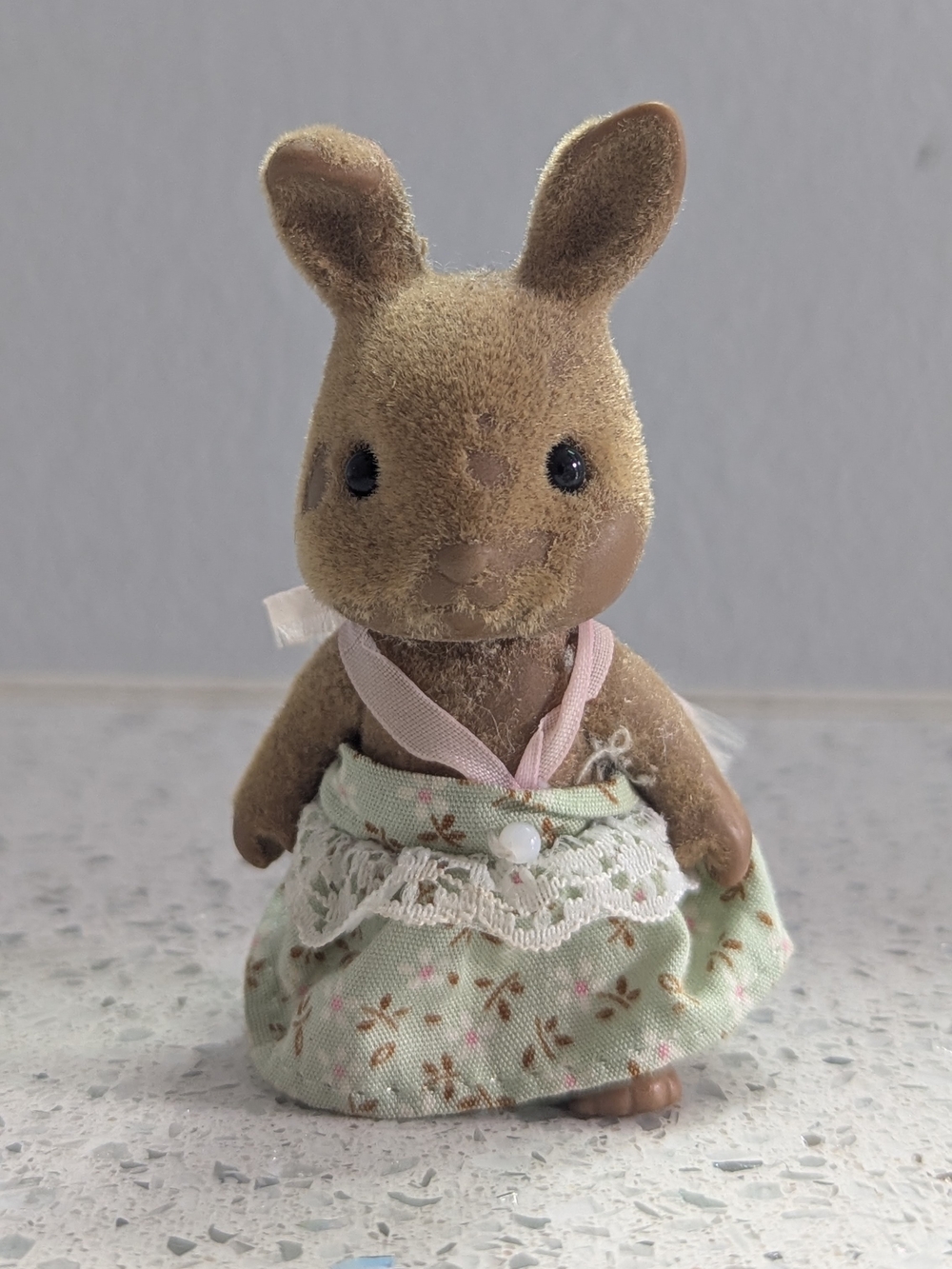 Calico Critters Sylvanian Families Brown (Worn/Craft Condition)